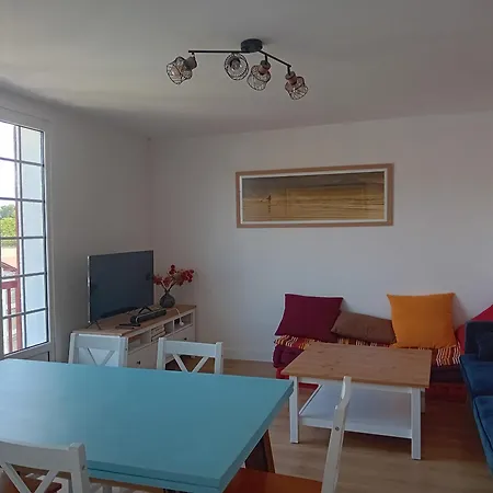 公寓 Spacieux T4 Renove A Hendaye, Lumineux Et Calme, Proche Avec Parking Et Wifi. - Fr-1-239-985
